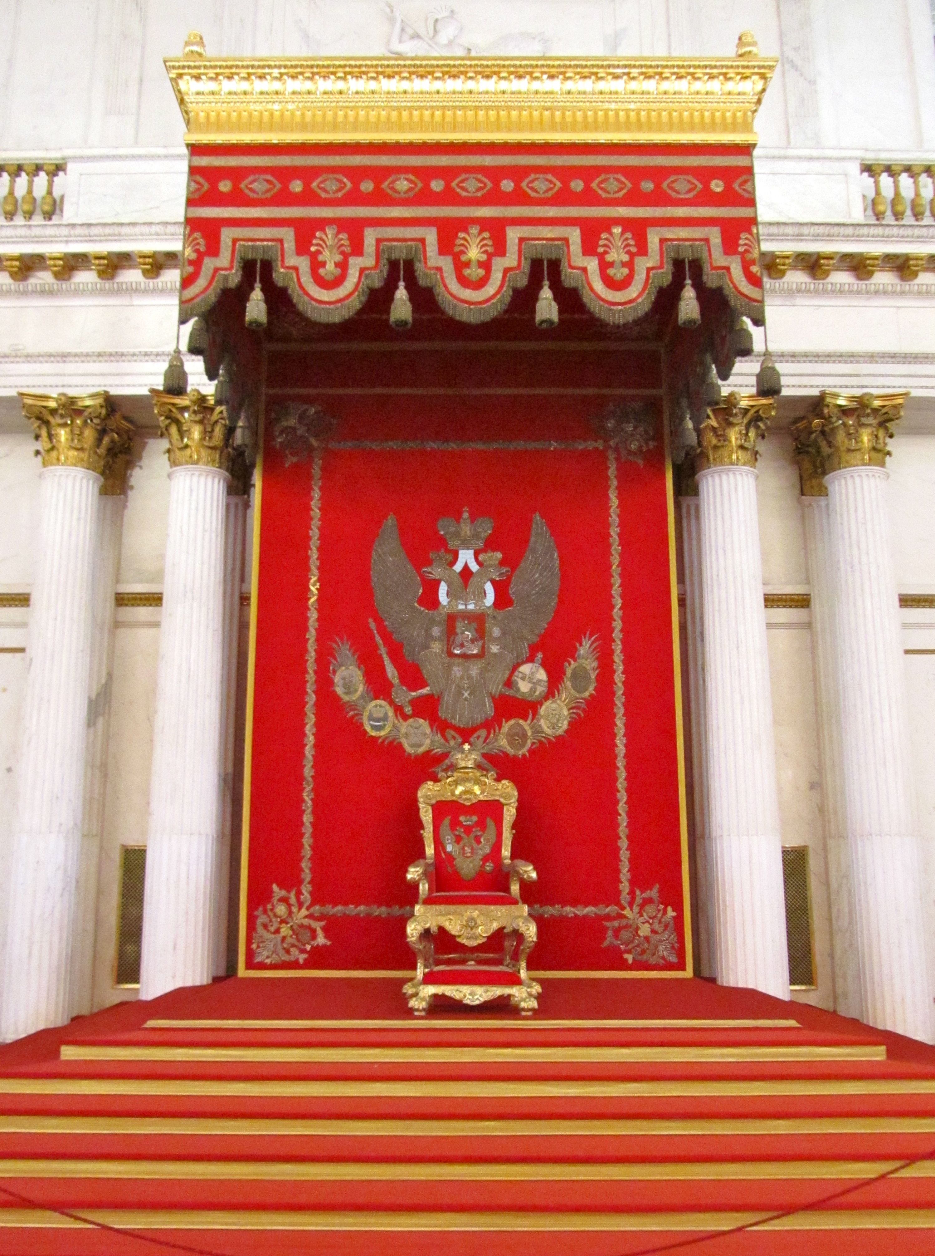 Russian Throne 82